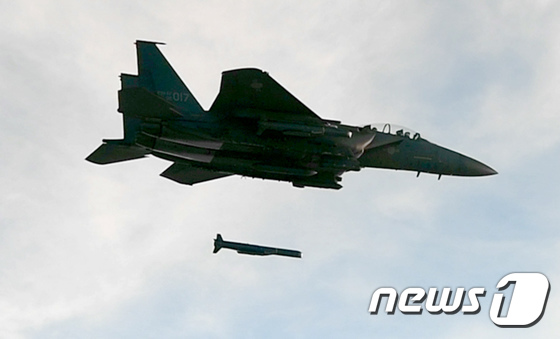軍, 북핵 응징훈련…F-15K·현무미사일 합동실사격