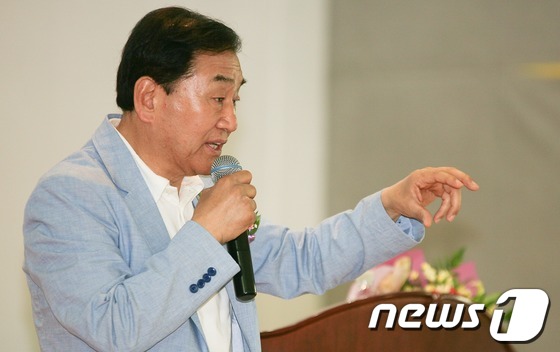 이재오, 스승의날 맞아 대성고교 일일교사