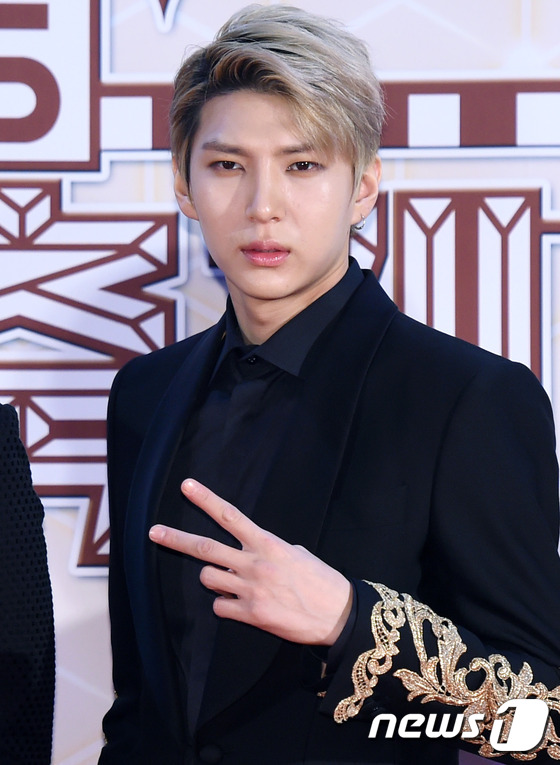 노래방에서 많은사람 힘들게 하는 남자아이돌 보컬들.jpg | 인스티즈