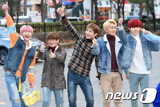 오늘 뮤뱅 출근길에서 응팔 패러디한 업텐션 | 인스티즈