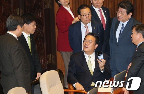 지금 국회 상황.jpg | 인스티즈