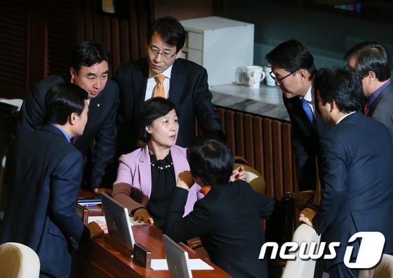 지금 국회 상황.jpg | 인스티즈