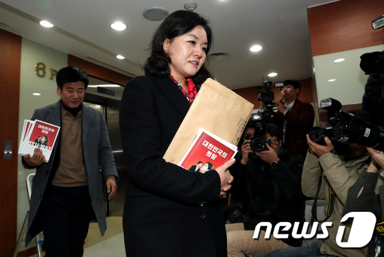 윤리위 출석하는 류여해·정준길