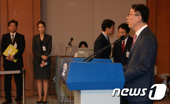 서울중앙지검장에 윤석열 발탁…\\\'돈봉투\\\' 주역들 전보