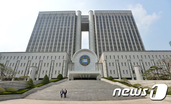 박근혜 첫 공판 앞둔 서울중앙지법