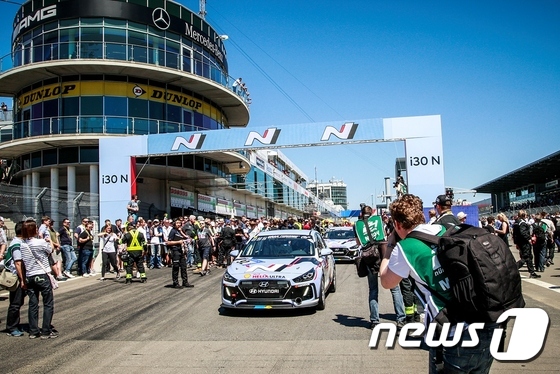 현대차 고성능 N 첫 모델 ‘i30 N’, 마지막 담금질 ‘녹색지옥’ 완주