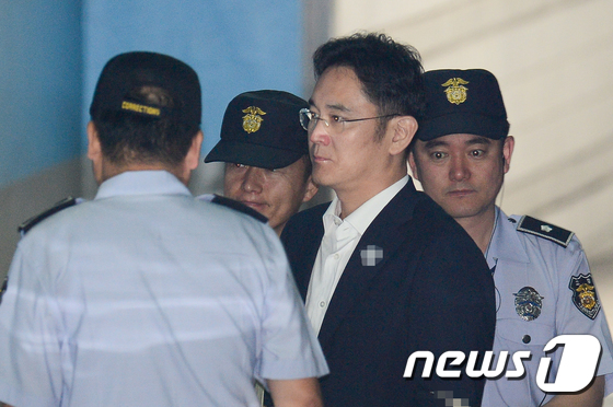 이재용 부회장 \'공판 출석\'
