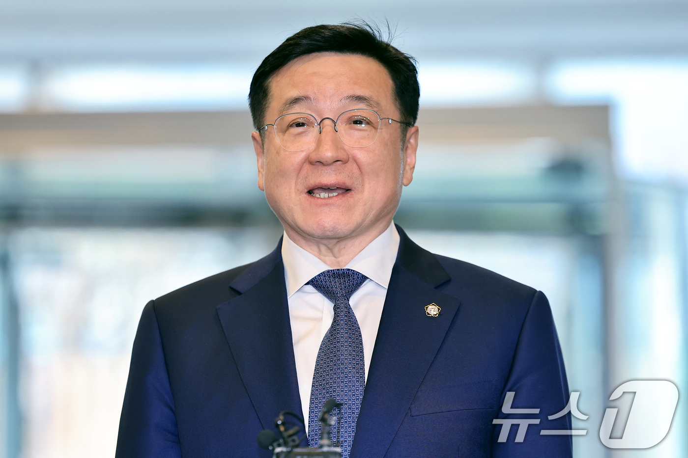 기사관련 이미지 영역