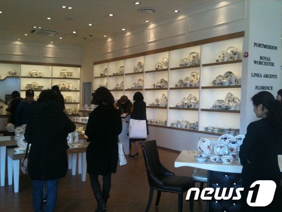 본문 이미지 - 국내 프리미엄 아울렛에 첫 선을 보인 리빙 브랜드 포트메리온 .© News1 