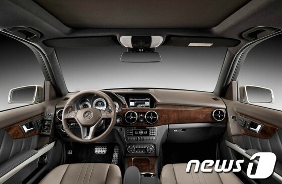 본문 이미지 - 메르세데스-벤츠 GLK 220 CDI 프리미엄(사진제공=메르세데스-벤츠코리아)© News1 