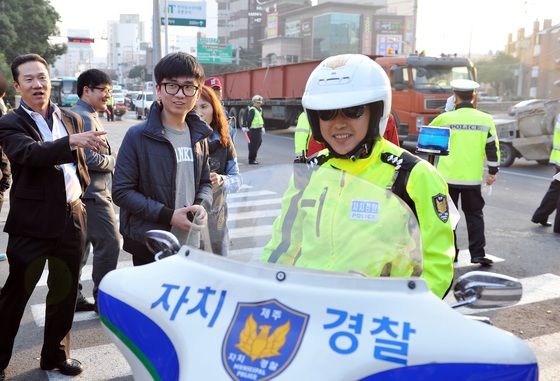 제주 어린이보호구역 시간제 속도제한 젓 시행…신산초 앞 도로