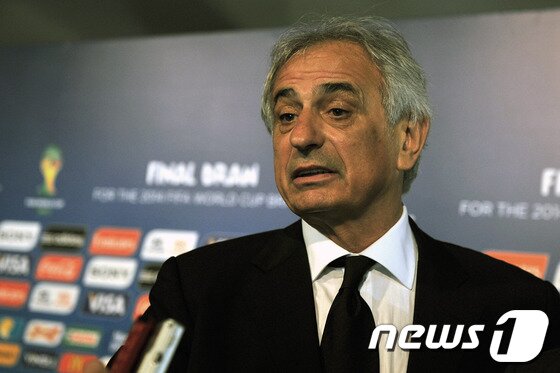 본문 이미지 - 바히드 할리호지치 알제리 축구대표팀 감독.© AFP=News1 