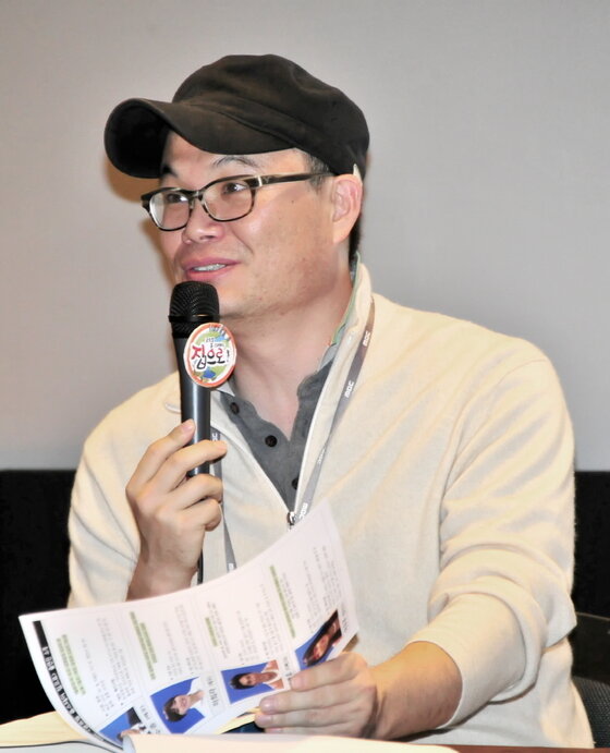 본문 이미지 - MBC '글로벌 홈스테이 집으로'를 연출한 신정수 PD(MBC 제공).© News1  