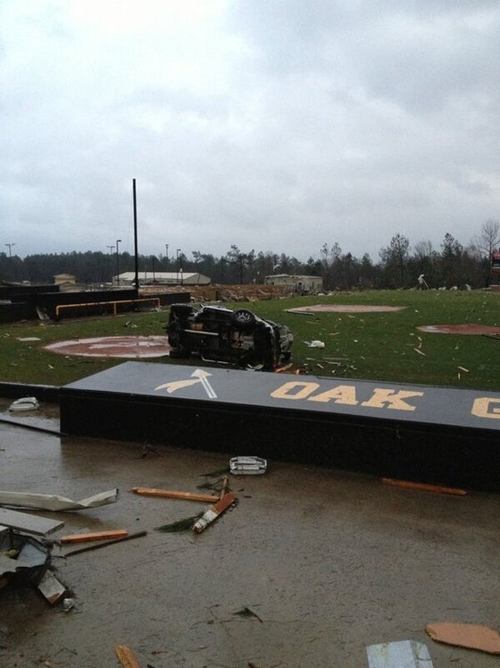 본문 이미지 - 미시시피주 토네이도 피해상황. (트위터 @RandyAndTheBand)© News1 