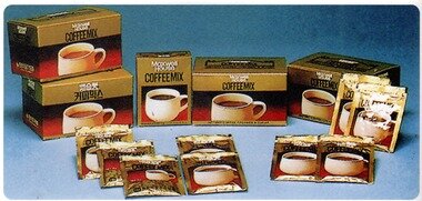 본문 이미지 - 1976년 동서식품에서 출시한 세계최초 커피믹스 '맥스웰 하우스 커피믹스' © News1  