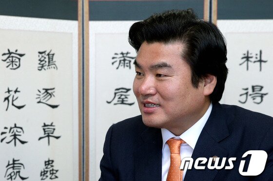 본문 이미지 - 원유철 새누리당 의원. 2013.2.15/뉴스1 © News1 박정호 기자