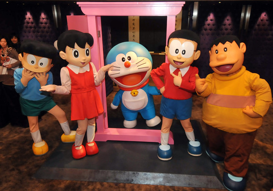 '도라에몽' 연출한 시바야마 쓰토무 감독 별세…日 애니 황금기 이끈 거장