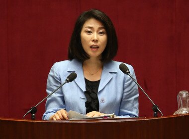 본문 이미지 - 신의진 새누리당 의원. © News1 송원영 기자