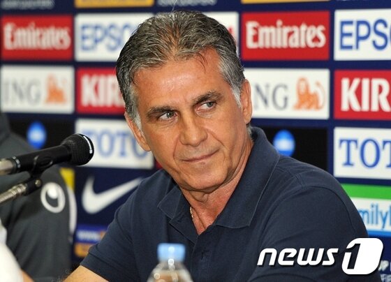 본문 이미지 - 이란 축구대표팀의 카를로스 케이로스 감독. © News1