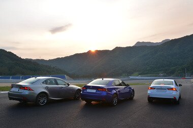 본문 이미지 - 렉서스 신형 IS 후면·측면 모습(사진제공=한국토요타자동차)© News1