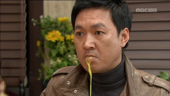 '주스 아저씨' 박동빈, 개업 준비 중인 식당서 숨진 채 발견