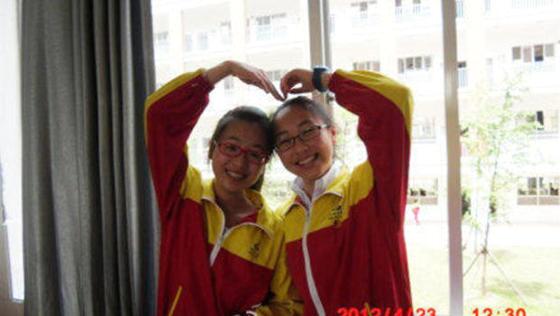 본문 이미지 - 아시아나 항공기 사고로 숨진 예멍위안(왼쪽)과 왕린자. (중국 웨이보)© News1 