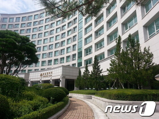 본문 이미지 - 22일 오후 경기 가평군 청심빌리지에서 일본인 통일교 신도가 분신하는 사건이 발생했다. © News1