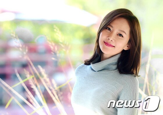 본문 이미지 - 배우 염정아가 새 소속사를 찾았다. ⓒ News1star DB