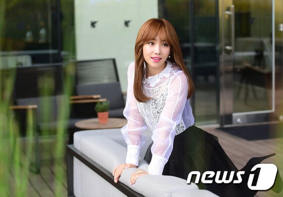 본문 이미지 - 배우 이유리가 최근 뉴스1스포츠와 만난 자리에서 최근의 인기에 대한 생각을 털어놨다. ⓒ News1 권현진 기자