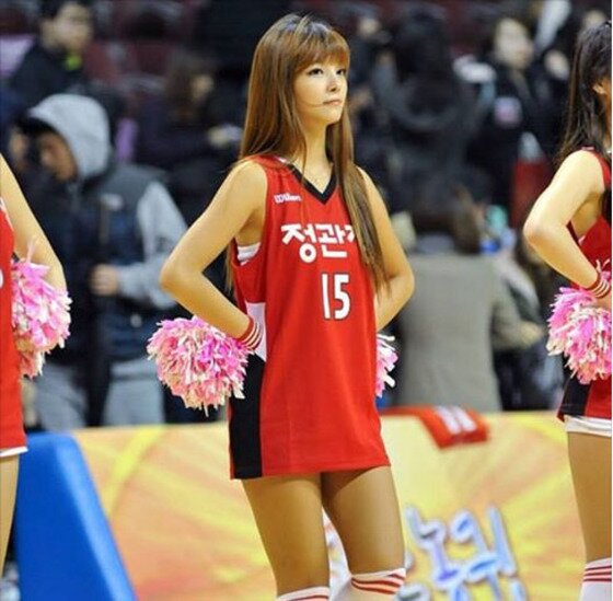 본문 이미지 - 강윤이가 하의 실종 패션을 선보였다. ⓒ News1스포츠 / 강윤이 페이스북