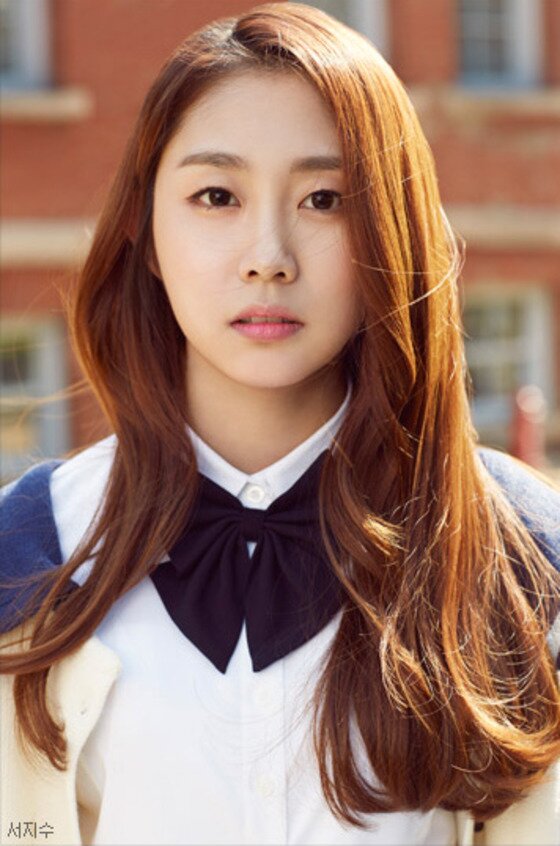 본문 이미지 - 데뷔를 앞둔 신인 걸그룹 러블리즈의 멤버 서지수가 루머에 휩싸였다. ⓒ 울림엔터테인먼트