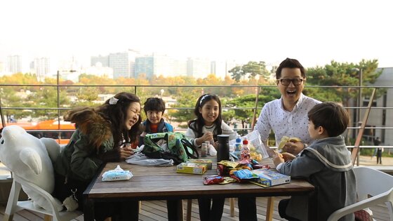 본문 이미지 - 지상렬과 박준금이 &acute;님과 함께&acute;에서 링컨, 알레이나, 대니얼과 만났다. ⓒ JTBC 제공