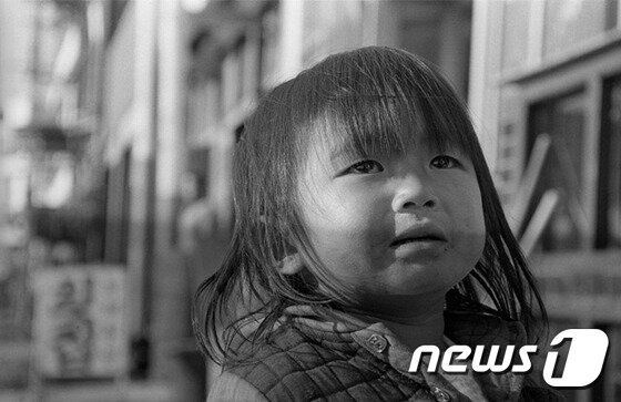 본문 이미지 - 최민식 작가의 작품 '희로애락'. 안전행정부 제공ⓒ News1