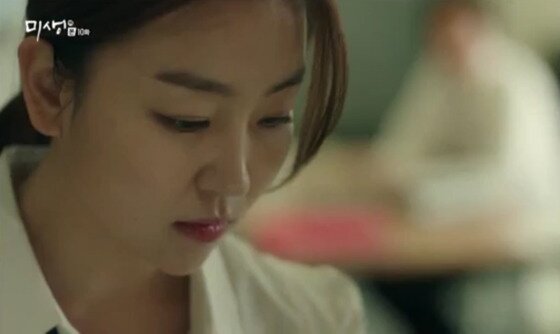 본문 이미지 - tvN 드라마 미생의 인기에 편승해 단역으로 출연 중인 박진서에게도 관심이 쏠리고 있다. ⓒ News1 스포츠 / 방송화면 캡처