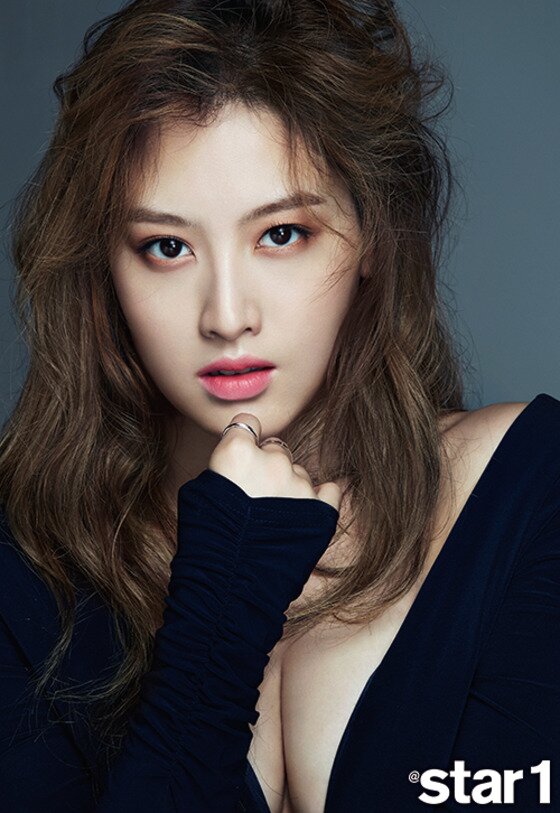 본문 이미지 - 걸그룹 레인보우 재경이 볼륨감 넘치는 몸매로 뭇 남성 팬들의 마음을 사로잡았다. ⓒ 앳스타일