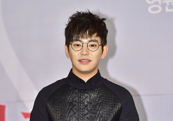 '주몽' 안용준, 사기 및 사문서위조 혐의로 피소…전 소속사 대표도 피해
