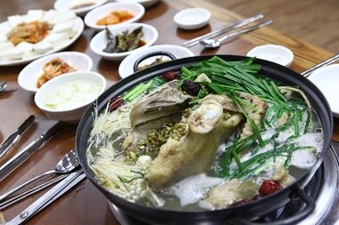 본문 이미지 - 덕산온천과 리솜스파캐슬 인근 음식점 '청미래' ⓒ News1