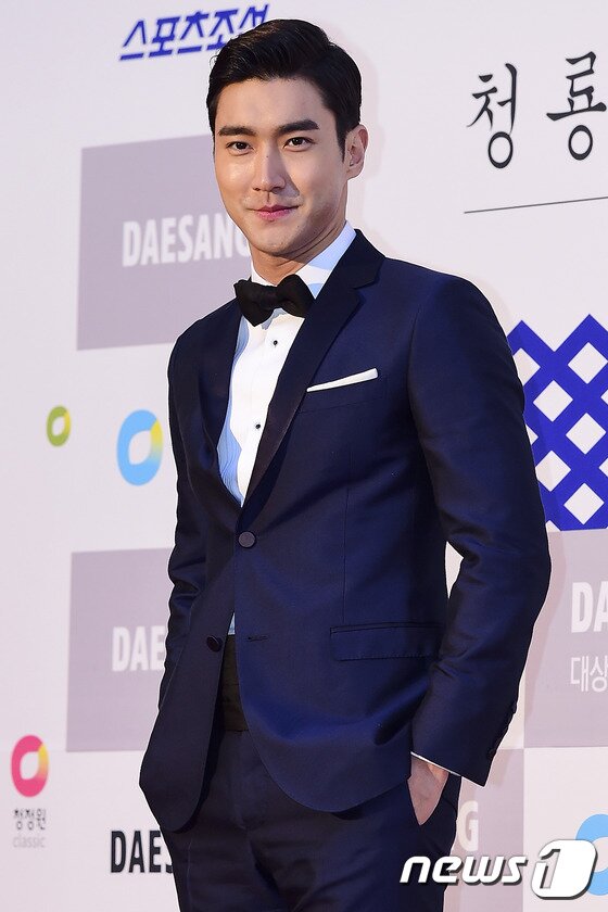 본문 이미지 - 슈퍼주니어 최시원이 한 영화 사이트가 발표한 '2014 세계에서 가장 잘생긴 얼굴 100' 2위에 올랐다. ⓒ News1스포츠 DB