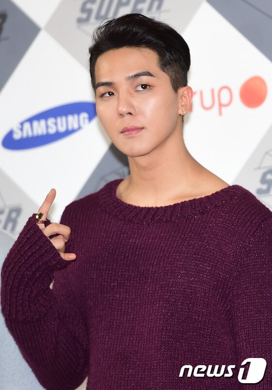 본문 이미지 - 위너 송민호 과거 발언이 재조명되고 있다.  ⓒ News1starDB
