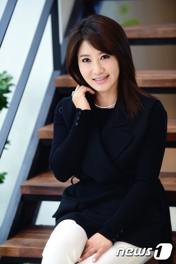 본문 이미지 - 트로트 가수 서지오가 최근 서울 신사동 네일닥터에서 진행된 뉴스1스포츠와의 인터뷰에서 자신의 섹시 이미지에 대해 솔직한 생각을 털어놨다. ⓒ News1 스포츠 / 권현진 기자