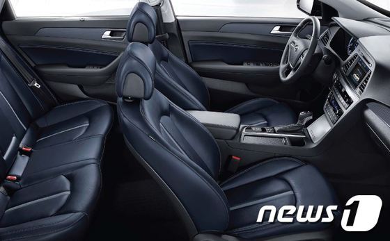 본문 이미지 - LF쏘나타 하이브리드 인테리어ⓒ News1