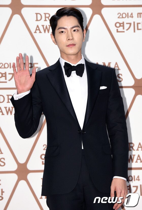 본문 이미지 - 홍종현 측이 '감각남녀' 출연과 관련해 "검토 중"이라고 밝혔다. ⓒ News1스포츠 권현진 기자