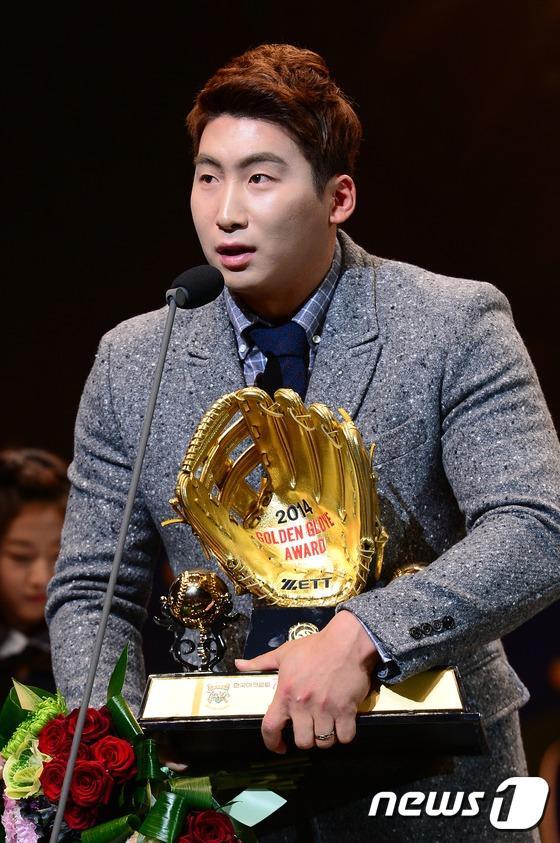 본문 이미지 - 올해 12월 결혼식을 올리는 NC 나성범이 "가족은 야구를 더 잘 할 수 있는 원동력"이라며 고마움을 표했다. ⓒ News1 DB