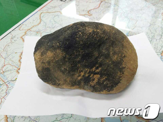 진주 운석 발견 당시 공개 사진 2014.3.12/뉴스1