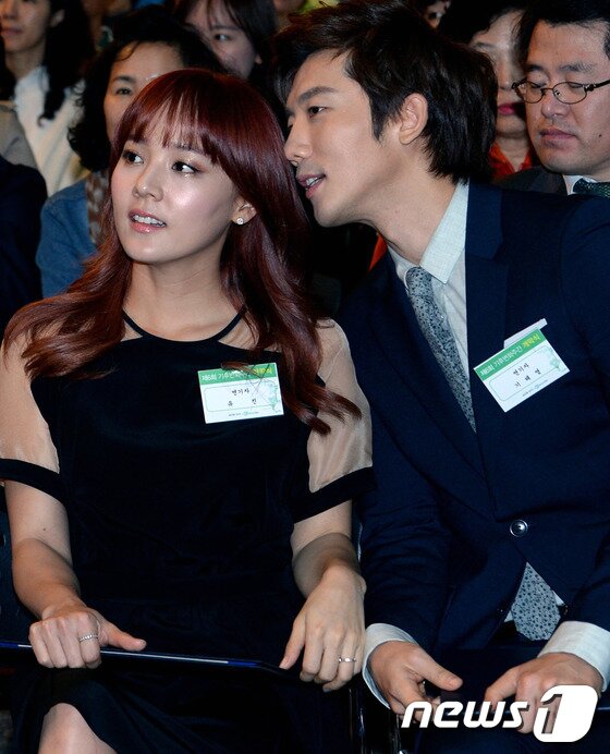 본문 이미지 - 배우 유진, 기태영 부부가 임신 소식을 알렸다. ⓒ News1 DB