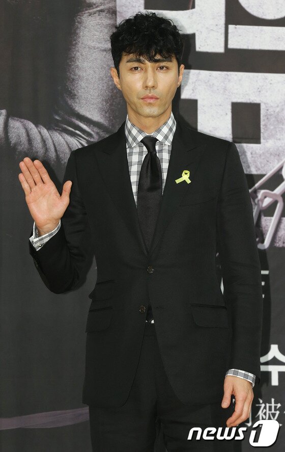 본문 이미지 - 배우 차승원의 아내 이수진씨가 발간한 에세이가 거짓말 논란에 휩싸였다. ⓒ News1 DB