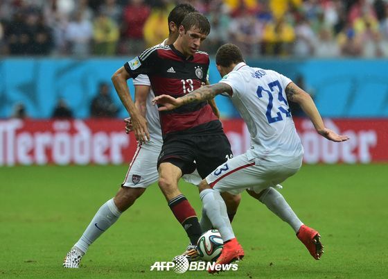 본문 이미지 - 토마스 뮐러(독일·13번). © AFP BBNews=News1