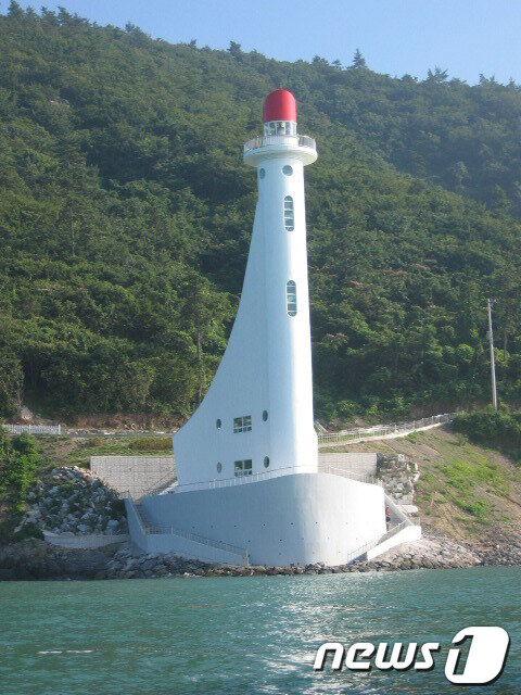 본문 이미지 - 목포구등대 전경모습(사진제공=목포지방해양항만청) /뉴스1