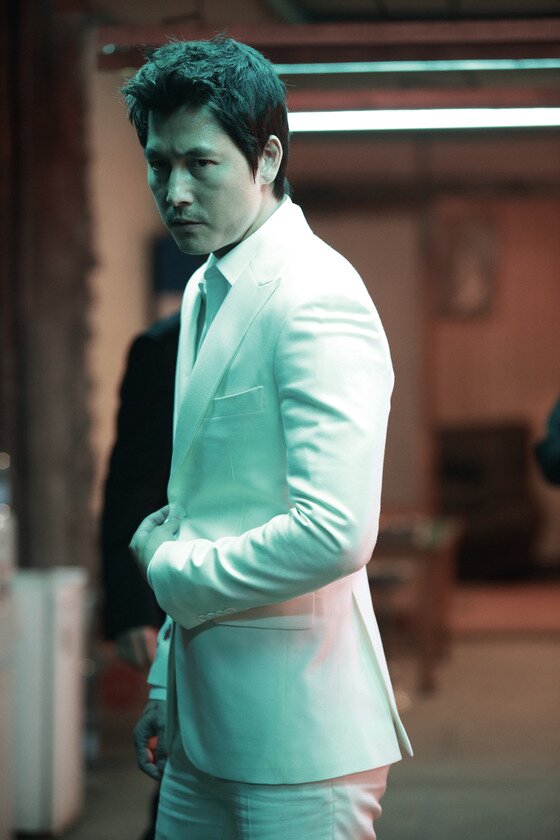 본문 이미지 - 정우성이 '신의 한 수'에서 태석 역으로 돋보이는 활약을 보여줬다. © 쇼 박스