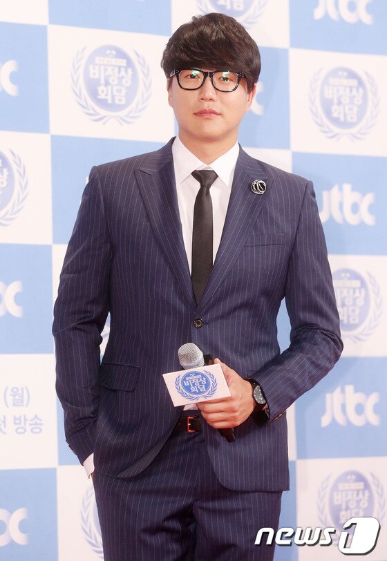 본문 이미지 - 유승준 심경 고백이 화제인 가운데 성시경의 소신 발언이 주목받고 있다. ⓒ News1 DB